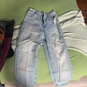 Good American Good Mom jeans